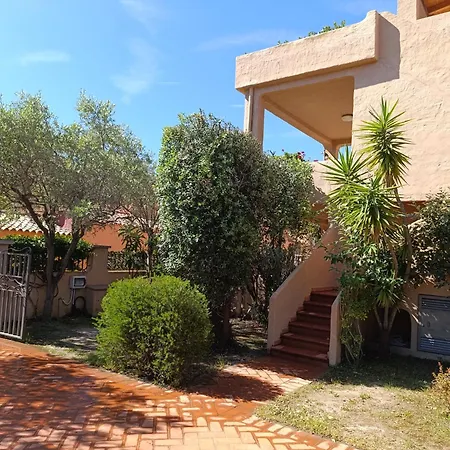 Apartment 1 *
